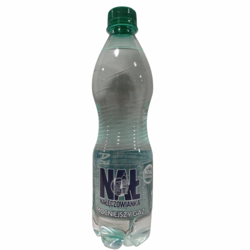 Naleczowianka Carbonated Water Perspective: front