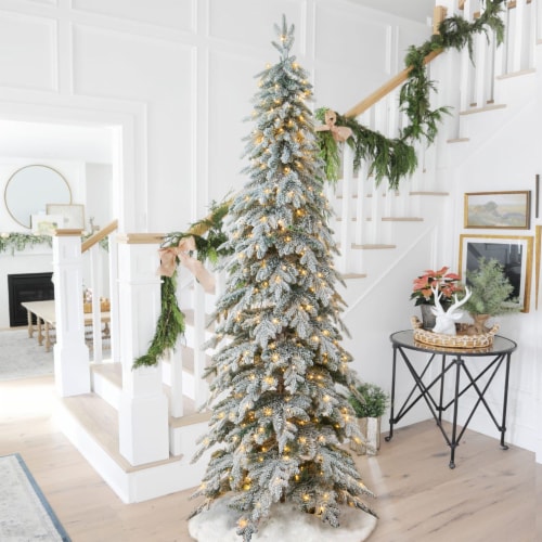 9 ft flocked pencil christmas tree discount