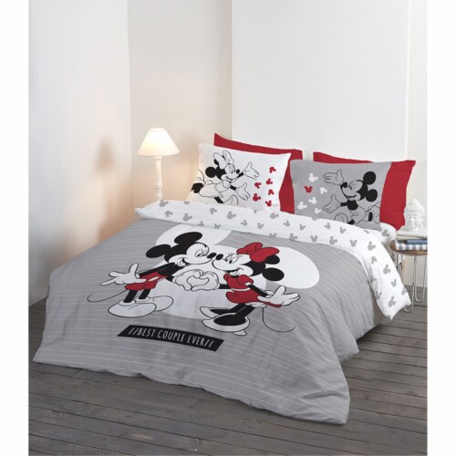 Mickey and minnie queen bed set top