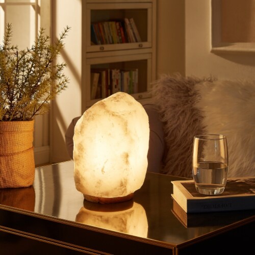 Salt lamp colours hotsell