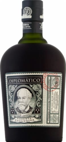 Diplomatico Reserva Exclusiva Dark Rum Perspective: front