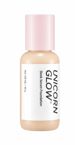 Unicorn Glow 117C Sleek Serum Foundation Perspective: front
