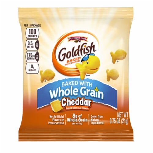 Pepperidge Farm Whole Grain Cheddar Goldfish - 0.75 oz. bag, 300 per case Perspective: front