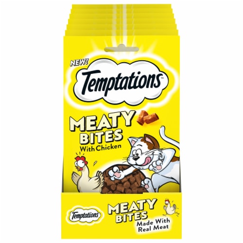 Temptations Chicken Flavor Meaty Bites Soft and Savory Cat Treats Pouch Perspective: front
