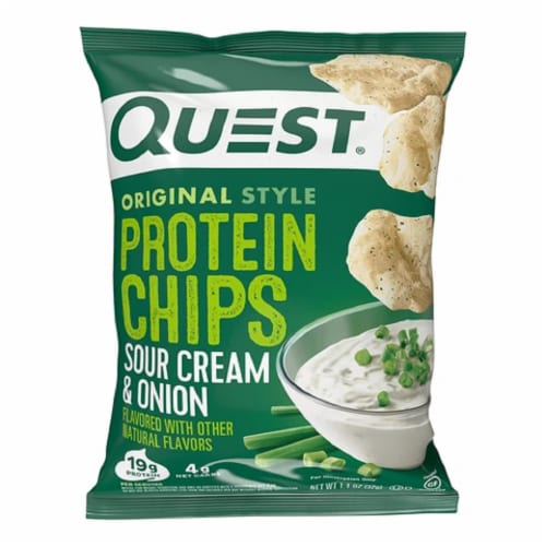 Quest Sour Cream & Onion Flavor Protein Chips, 1.125 Oz (Pack of 8) Perspective: front