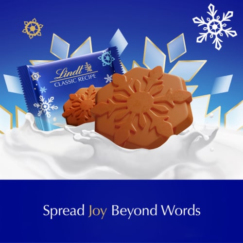 Lindt CLASSIC RECIPE Holiday Milk Chocolate Candy Snowflake Pouch Perspective: left
