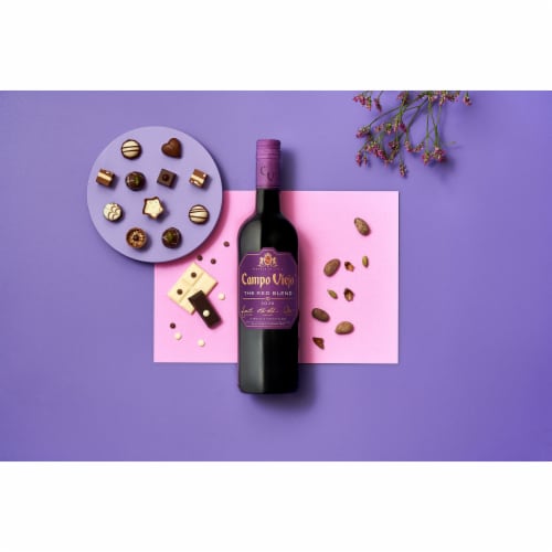 Campo Viejo the Red Blend Spanish Wine Perspective: left
