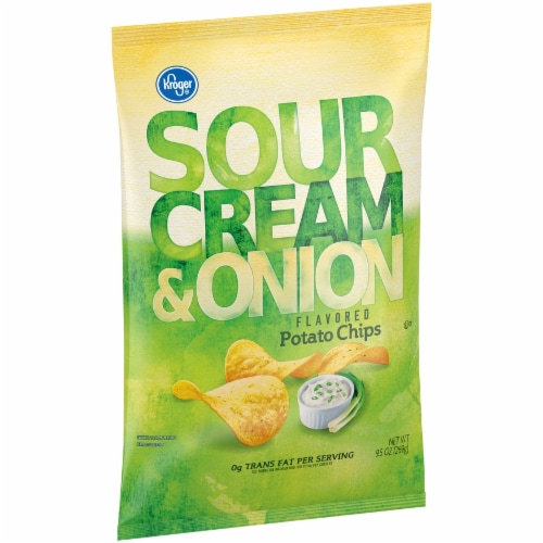 Kroger® Sour Cream & Onion Flavored Potato Chips Perspective: left