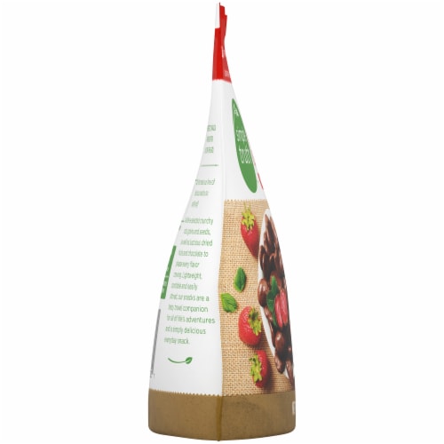 Simple Truth™ Freeze-Dried Strawberries in Milk Chocolate Perspective: left