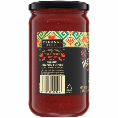 Private Selection® Medium Restaurant Style Salsa Perspective: left