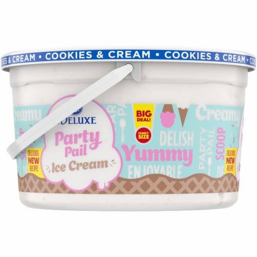 Kroger® Deluxe BIG Deal! Cookes & Cream Ice Cream Family Size Perspective: left