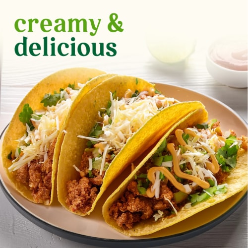 Simple Truth Organic® Sharp White Cheddar Shredded Cheese Perspective: left