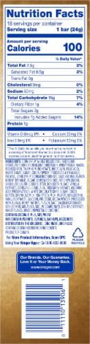 Kroger® Cookies & Créme Chewy Granola Bars Perspective: left