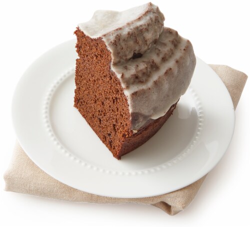 Bakery Fresh Goodness Chocolate Pudding Cake Perspective: left