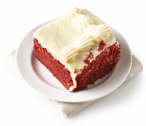 Bakery Fresh Goodness Red Velvet Cake With Cream Cheese Icing Perspective: left