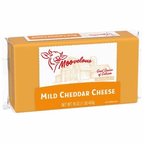 Moovelous Mild Cheddar Cheese Bar Perspective: left