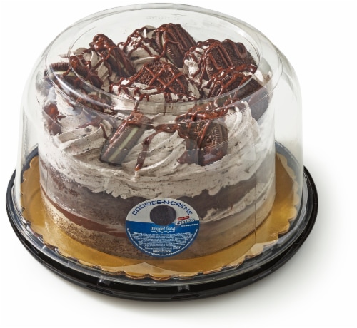 Bakery Fresh Oreo Cake Perspective: left