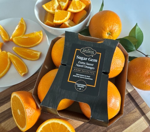 Private Selection® Sugar Gem Extra Sweet Navel Oranges Perspective: left