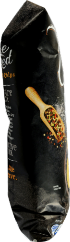 Kroger® Kettle Cooked Sea Salt & Cracked Pepper Potato Chips Perspective: left