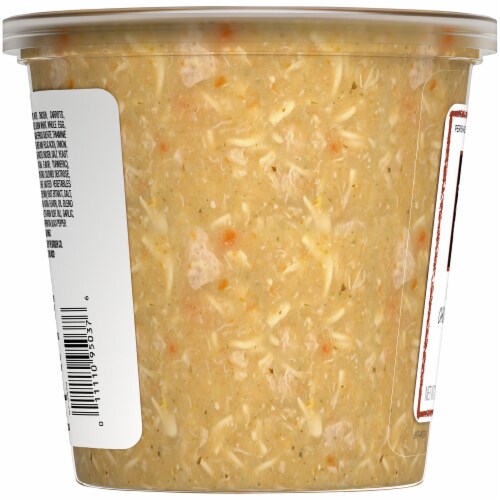 Fresh Foods Market Classic Chicken Noodle Soup Perspective: left