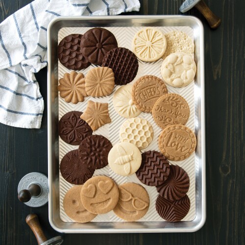 Baking sheet in with oven -safe grid, quarter sheet, Naturals