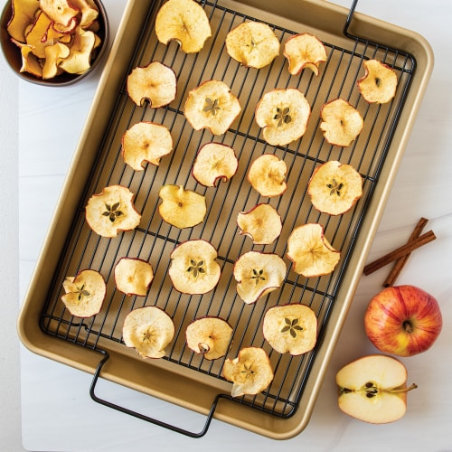 Nordic Ware Nonstick High-Sided Oven Crisp Baking Tray,Gold, 1 Piece -  Kroger