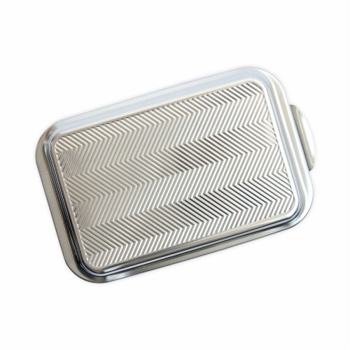 Nordic Ware Natural Aluminum 9 x 13 Covered Baking Pan, Silver