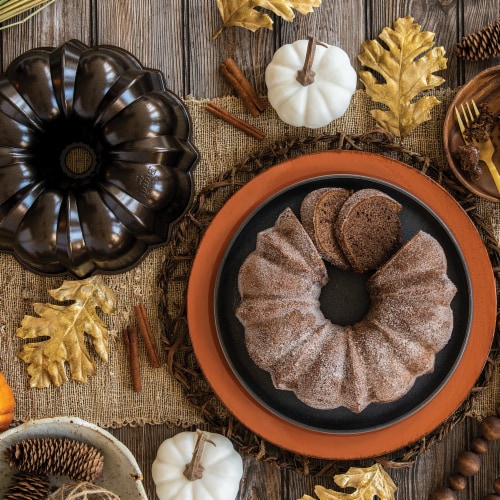 Nordic Ware Blossom Bundt Pan