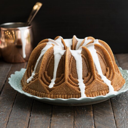 Nordic ware cathedral bundt pan deals