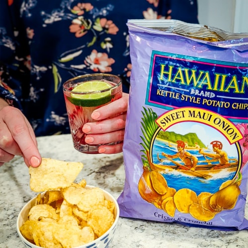 Hawaiian Brand® Sweet Maui Onion Kettle Style Potato Chips Party Size Perspective: left