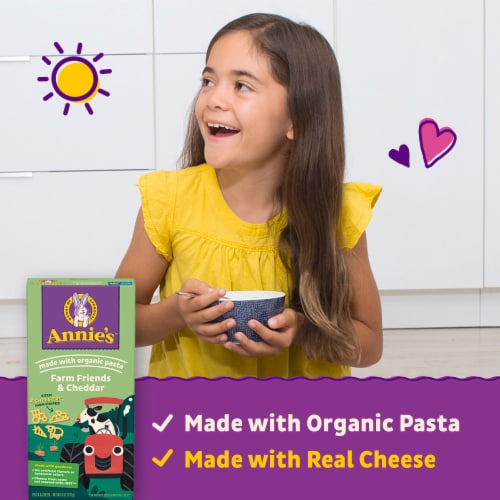 Annie’s Organic Farm Friends Pasta Shapes Cheddar Mac N Cheese Macaroni and Cheese Dinner Perspective: left