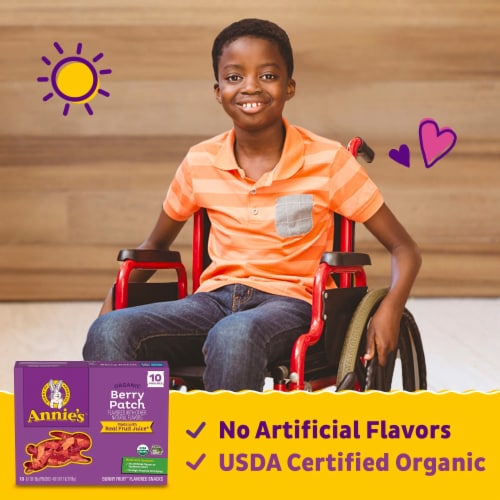 Annie's™ Organic Berry Patch Bunny Fruit™ Flavored Snacks Perspective: left