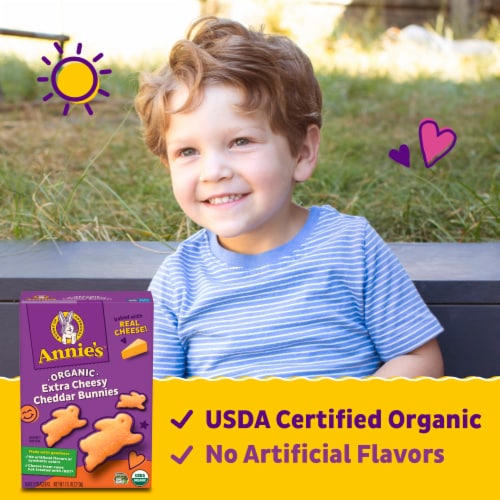 Annie's™ Organic Extra Cheesy Cheddar Bunnies Snack Crackers Perspective: left