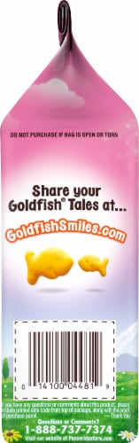 Goldfish Princess Cheddar Baked Snack Crackers Perspective: left