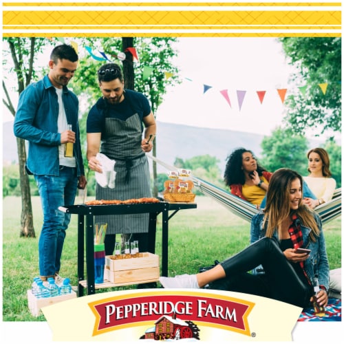 Pepperidge Farm Farmhouse Butter Hamburger Buns, 8-Pack Bag Perspective: left