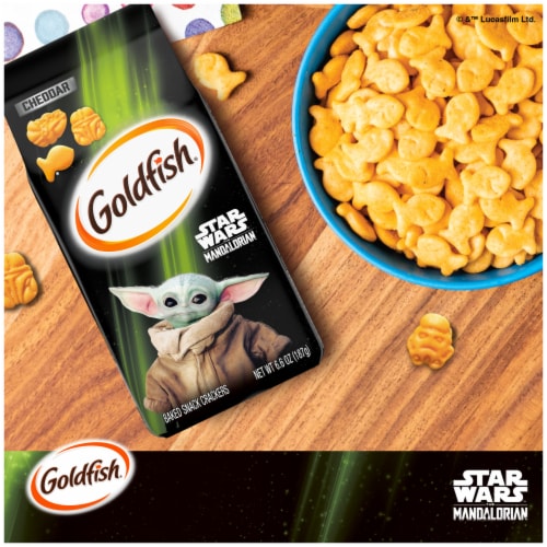 Goldfish® Limited Edition Star Wars The Mandalorian Cheddar Baked Snack Crackers Perspective: left