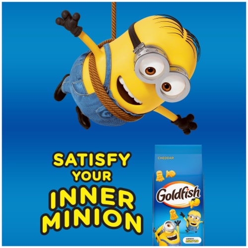 Goldfish® Minions™ Shaped Cheddar Cheese Crackers Perspective: left