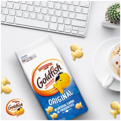 Goldfish Original Crackers Perspective: left