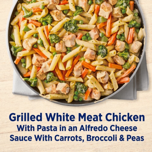 Birds Eye® Voila Alfredo Chicken Frozen Meal Perspective: left