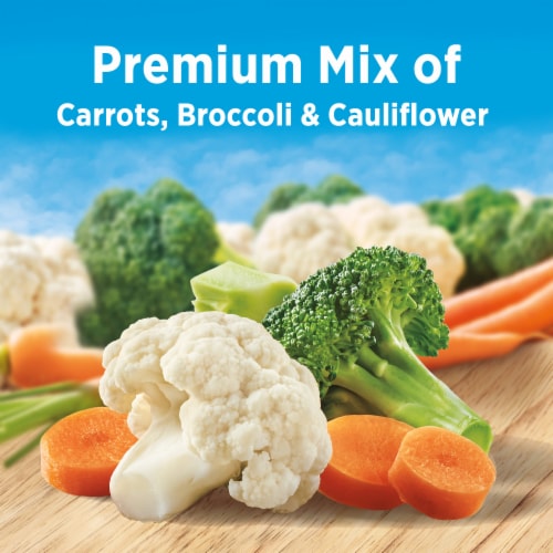 Birds Eye Steamfresh Carrots Broccoli And Cauliflower Frozen Vegetables Perspective: left