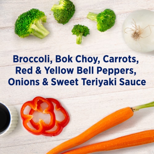 Birds Eye® Stir Fry Veggies and Sauce Teriyaki Frozen Vegetables Perspective: left