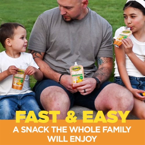 Mott's Vanilla Peach Fruit Smoothie Pouch Perspective: left