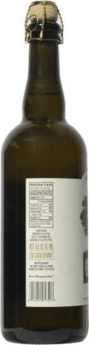 Woodchuck Farmhouse Cider Perspective: left