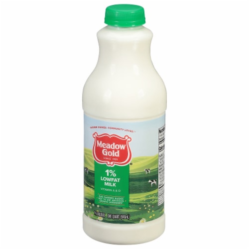 Meadow Gold 1% Lowfat Milk Perspective: left