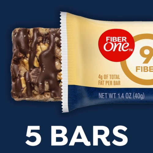 Fiber One Chewy Bars Oats and Chocolate Fiber Snacks Perspective: left