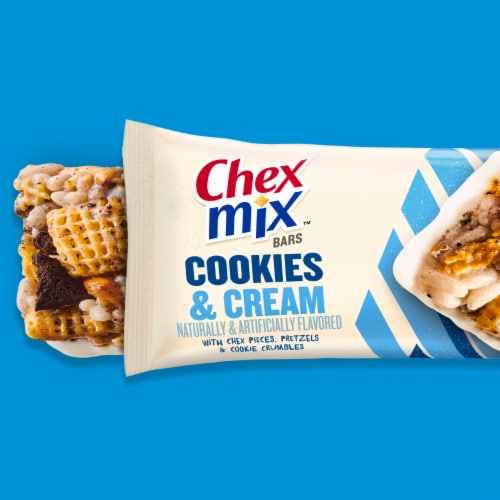 Chex Mix Cookies 'n Cream Bars Perspective: left