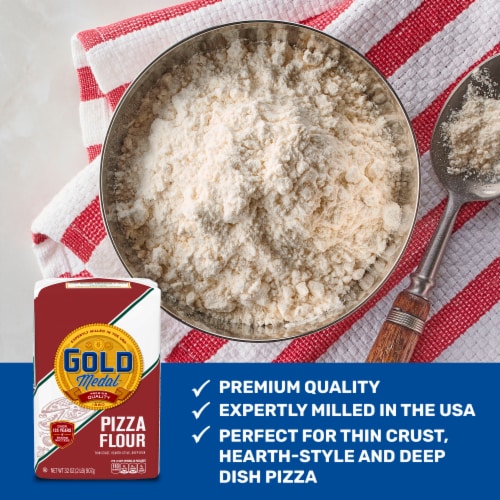 Gold Medal™ Pizza Flour Perspective: left