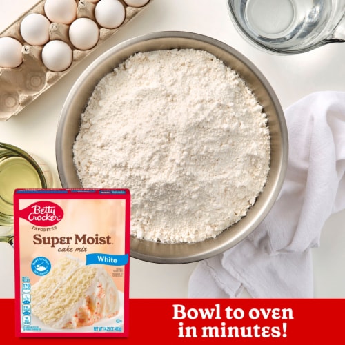 Betty Crocker Favorites Super Moist White Cake Mix Perspective: left
