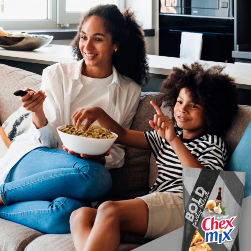 Chex Mix Savory Bold Party Blend Snack Mix Perspective: left