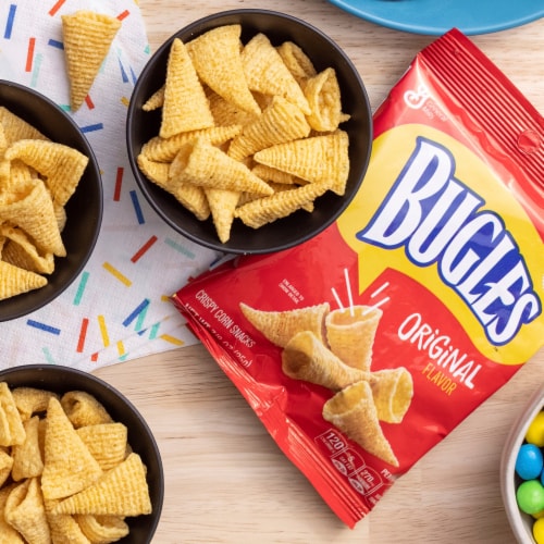 Bugles® Original Crispy Corn Snacks Multipack Perspective: left